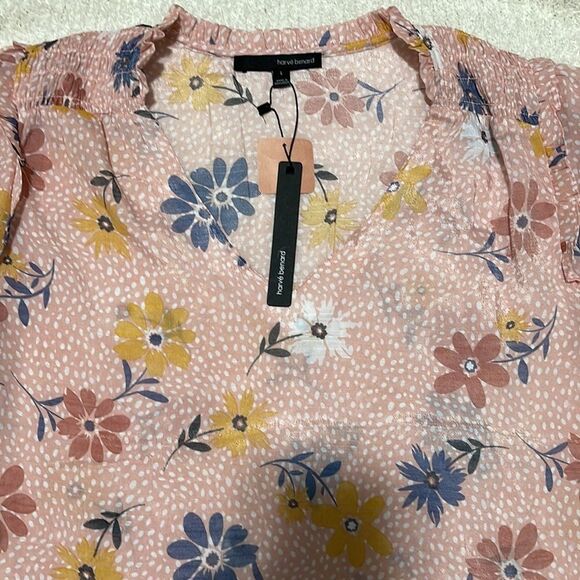 NWT- Harvé Benard - L - Picture 3 of 8